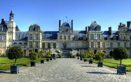 Palace of Fontainebleau - Private Trip