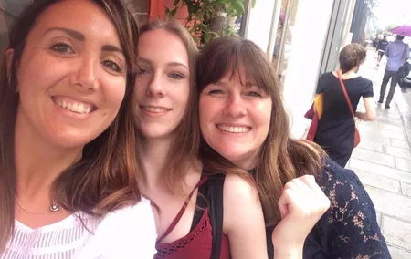 The Fashionista Experience: Personal Shopping and Styling in Paris (Teenagers)