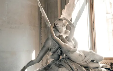Louvre Treasures Private Experience – Languages Available