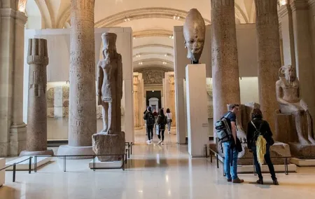 Louvre Museum: Explore the Egyptian Collection Private Tour