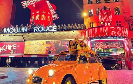 2-hour Private Night Ride in a Citroën 2CV in Paris