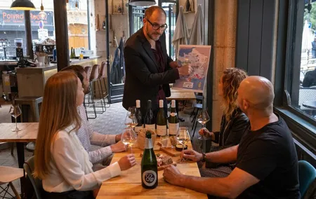 Paris Wine Tasting Experience in Montmartre