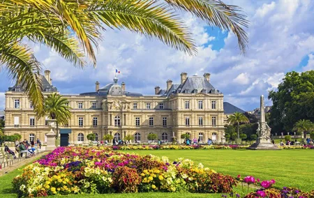 Private Tour of Luxembourg Gardens & Skip-the-line Panthéon
