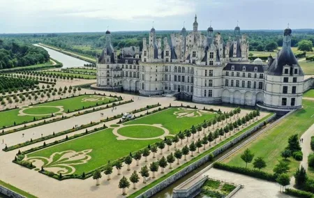 Loire 3 Best Castles with Wine Tasting Private trip from Paris