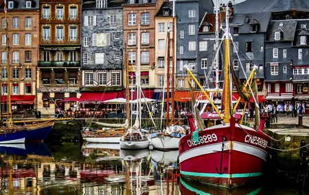 Private Normandy Live guided Rouen, Honfleur, Deauville Trip