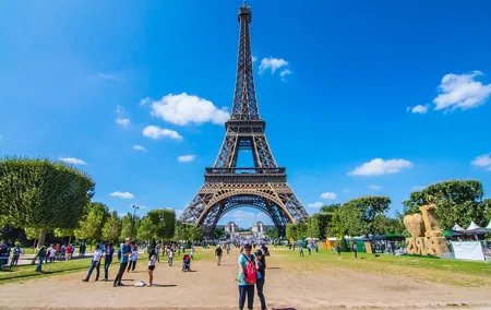 Private tourist guide in Paris! Book your official guide!
