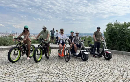 E-Bike, E-Scooter Viewpoint Fun Tour