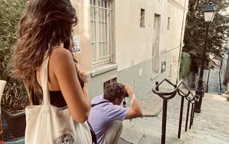 Learn the art of street photography in the heart of Montmartre!