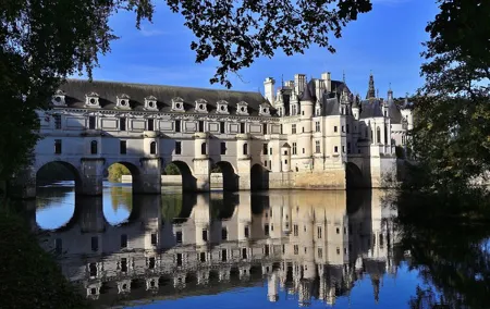 Loire Valley Chateaux from Paris Private Tour