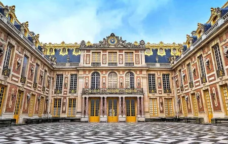Fontainebleau, Versailles, Gardens, Trianon Private from Paris