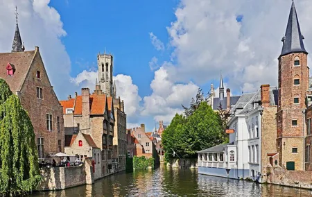 Private Bruges 10 Tastings Tour from Paris by Minivan