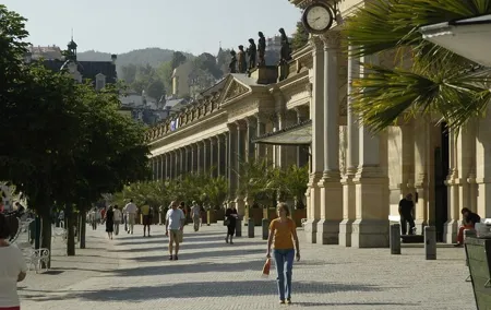 Karlovy Vary 9-Hour Private Tour