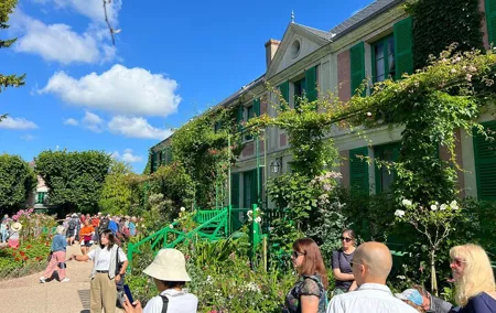 Monet & Van Gogh Giverny Auvers sur Oise Private Tour from Paris
