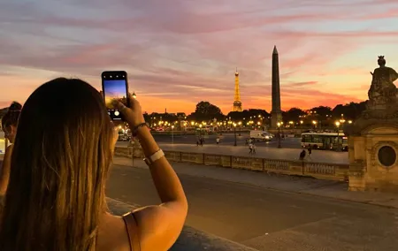 The Great Paris Layover: Private Tour with optional car upgrade