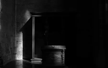 Paris Occult and the History of the Dark Arts Private Tour