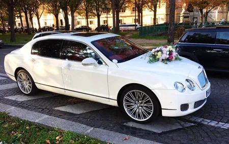 Paris Airports Pick-up in a Luxurious Bentley