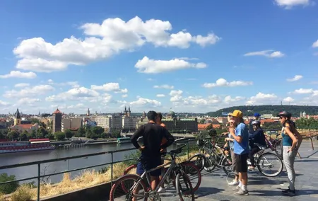 Prague Bike Tour - Stunning Viewpoints, Castle, City & Park