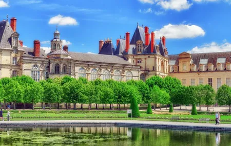 Fontainebleau Day Trip from Paris with a Local: Private & Personalized