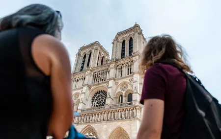 Private 3 Hour Historical Walking Tour in Paris Medieval