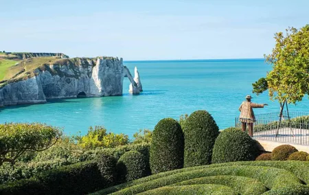 Etretat - Garden Of Etretat & Cliffs - Private Trip