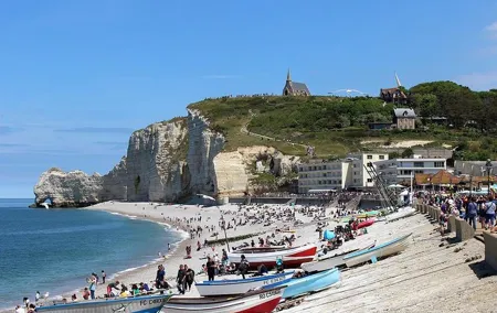 Normandy Beaches Private Tour from Paris with Hotel Pick Up