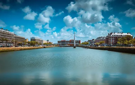 Private day trip from Paris to Le Havre, English speaking driver