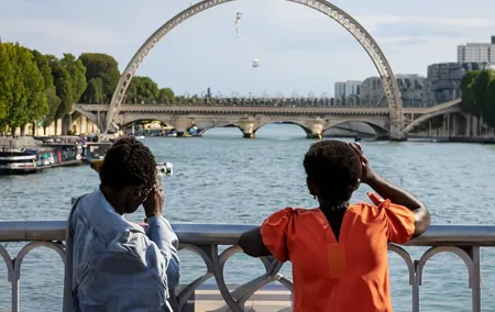 Private Car Tour of Paris Olympic Venues, with City Exploration