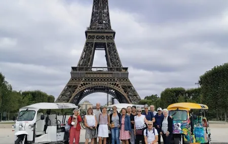 Private Two-Hour TukTuk Tour in Paris