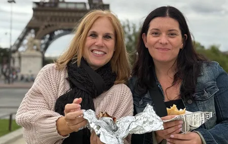 Vintage Side-car Tour and Crepe tasting near the Eiffel Tower