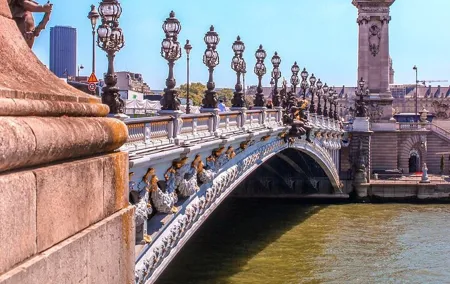 Fall In Love With Paris: Private Half-Day Highlights Tour