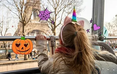 Paris Tootbus Kids Tour Sightseeing Live Guided Tour