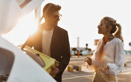 Private Sedan Transfer Charles de Gaulle Airport to Paris
