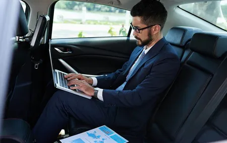 Private Transfer from Charle de Gaulle Airport to Paris 4-6 Pax