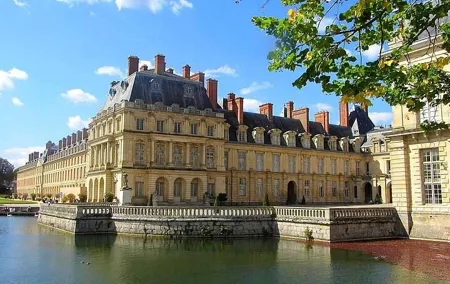 Fontainebleau & Vaux-Le-Vicomte Palaces - 2 Castles Private Trip