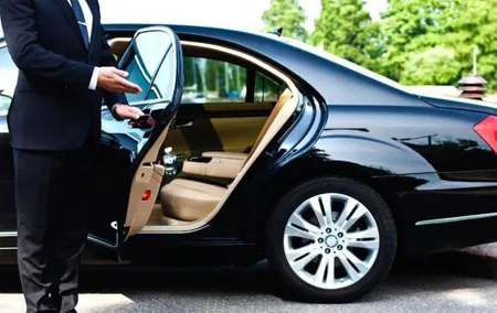 Return transfer from / to Paris airports