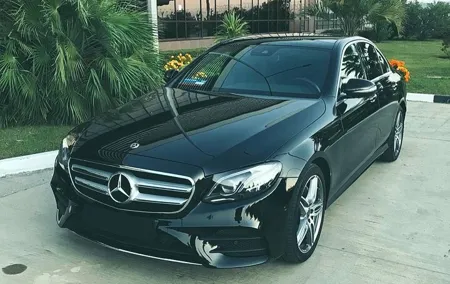 Paris Airport CDG Round-Trip Transfer in Private Car