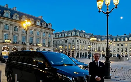 Transfer Charles de Gaulle Airport CDG to Paris
