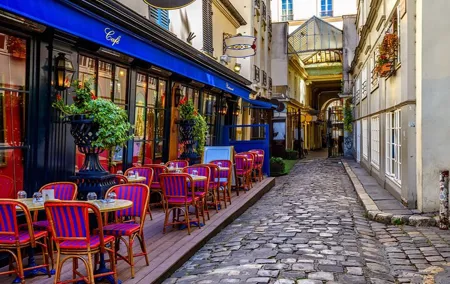 Edith Piaf’s Paris: Self-Guided Story Puzzle Walk