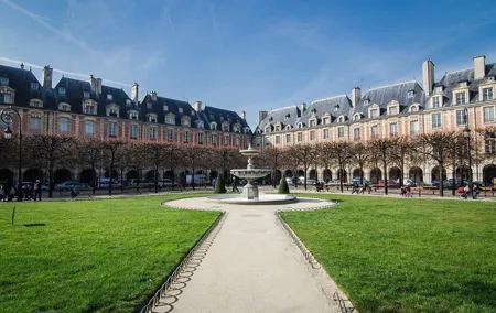 Paris: Private Walking Tour in the Marais District