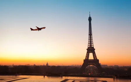 Private Disneyland to Paris City or CDG transfer