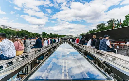 Paris Boat Tour with audioguide
