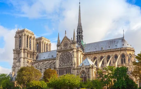 Half Day Tour of Sainte Chapel Conciergerie Notre Dame