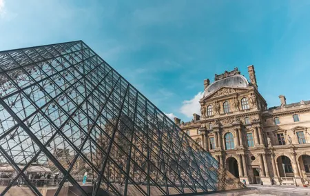 Photographer, Professional Photo Shoot - Louvre