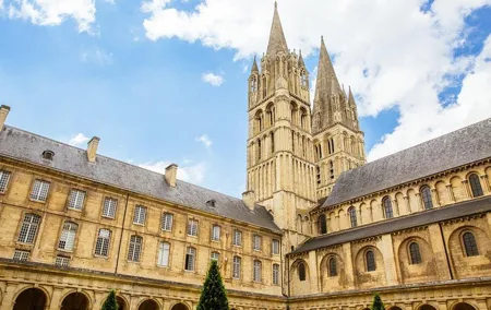 Private Transfer from Paris to Caen - Up to 7 people