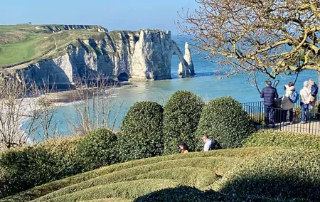 Normandy Highlights Etretat Honfleur Rouen Private from Paris