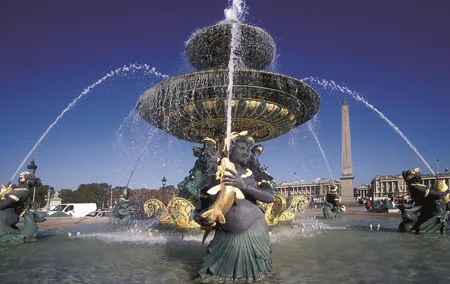 Private Paris city tour & Louvre