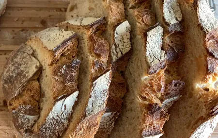 Breakfast in Paris Artisanal Pastry Walking Tour