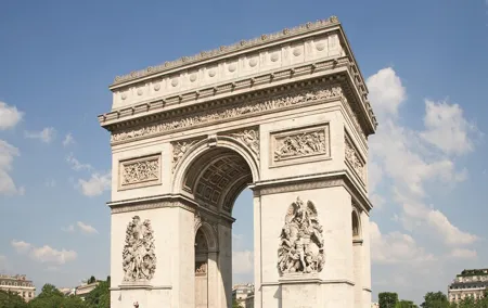 Paris and Giverny Full Day Tour in Small Group