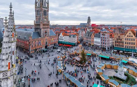 La magie de Noël à Bruges au départ de Paris - 2025