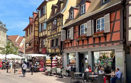 3 day Burgundy Champagne Culture & Wine Live Guided Small Group15